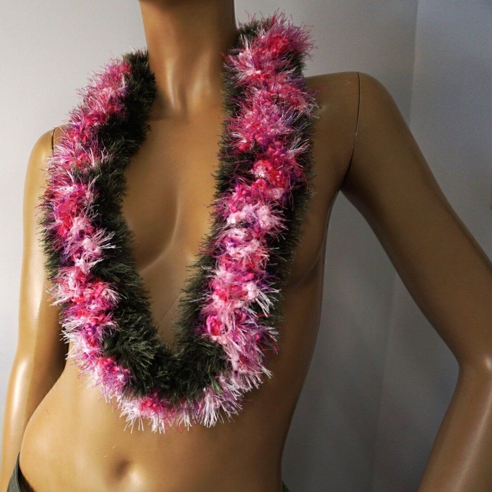 Mays Lei Pink Purple Green Eyelash Yarn Tie-Ribbon With Faux Kukui Nut Unisex